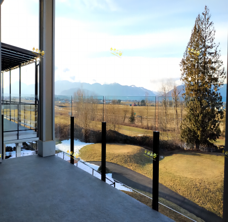 懸掛式陽臺玻璃護欄	