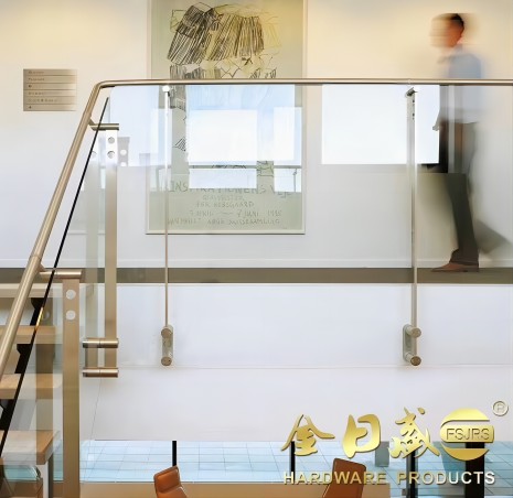 懸掛式室內玻璃護欄